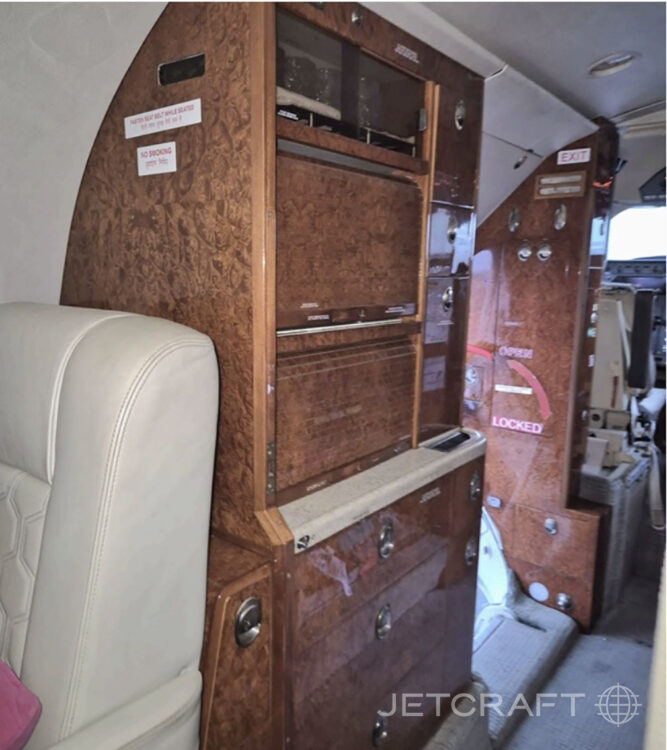 2005 Beechcraft Hawker 800XP S/N 258722