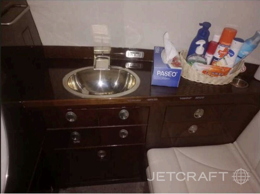 2006 Beechcraft Hawker 800XP S/N 258770