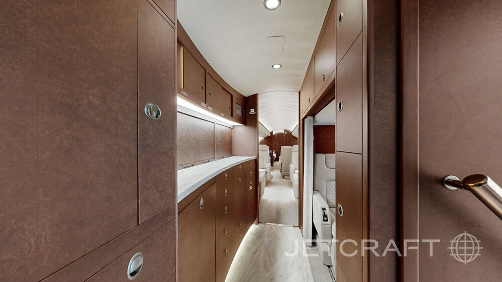 2013 Bombardier Global 6000 S/N 9487