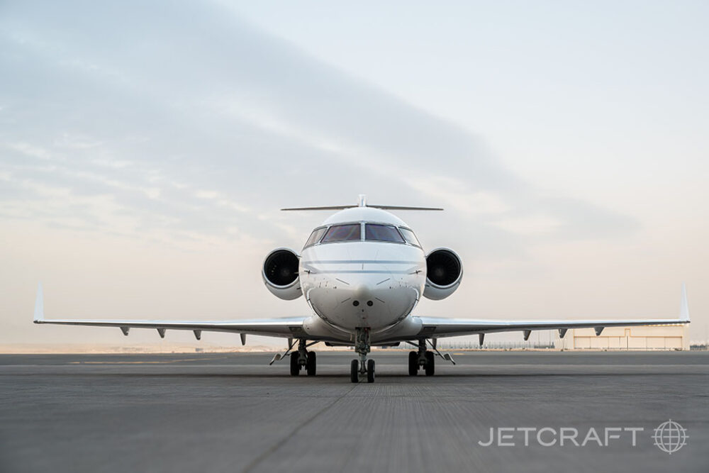 2005 Bombardier Challenger 604 S/N 5612