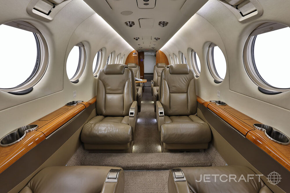 2016 Beechcraft King Air 350i S/N FL-1078