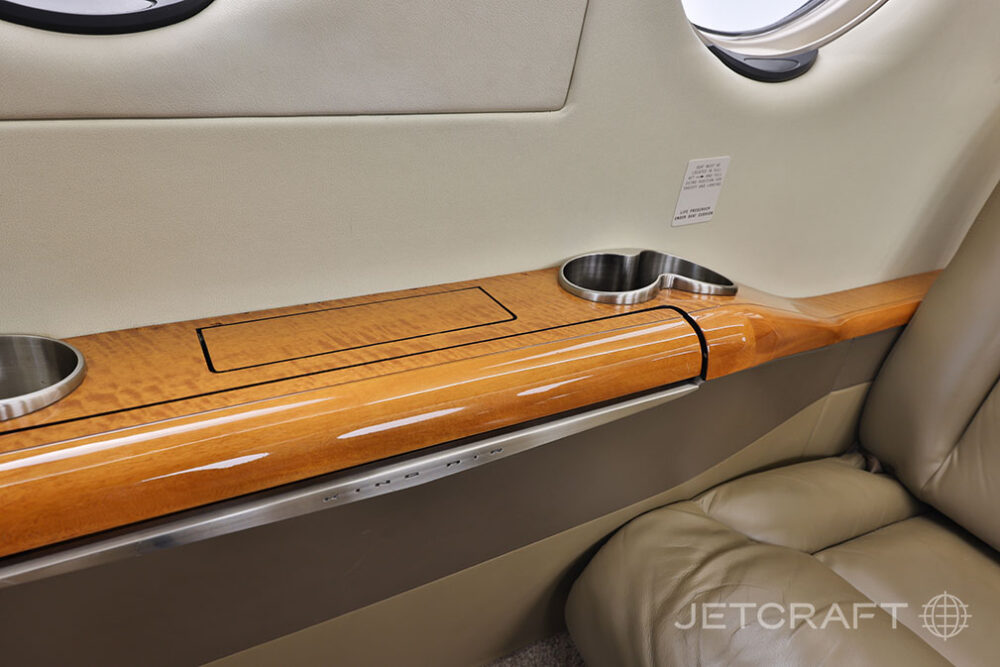 2016 Beechcraft King Air 350i S/N FL-1078