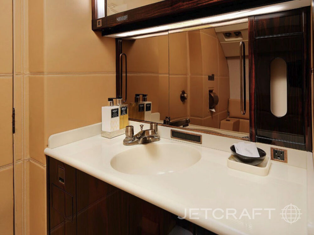 1996 Dassault Falcon 2000 S/N 0028