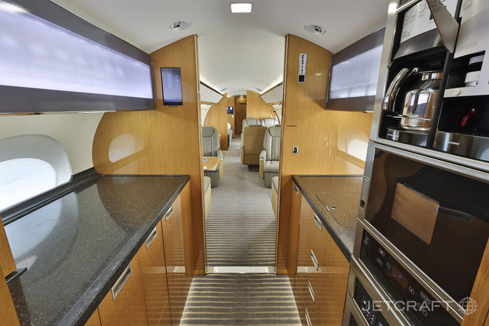 2013 Gulfstream G650 S/N 6051