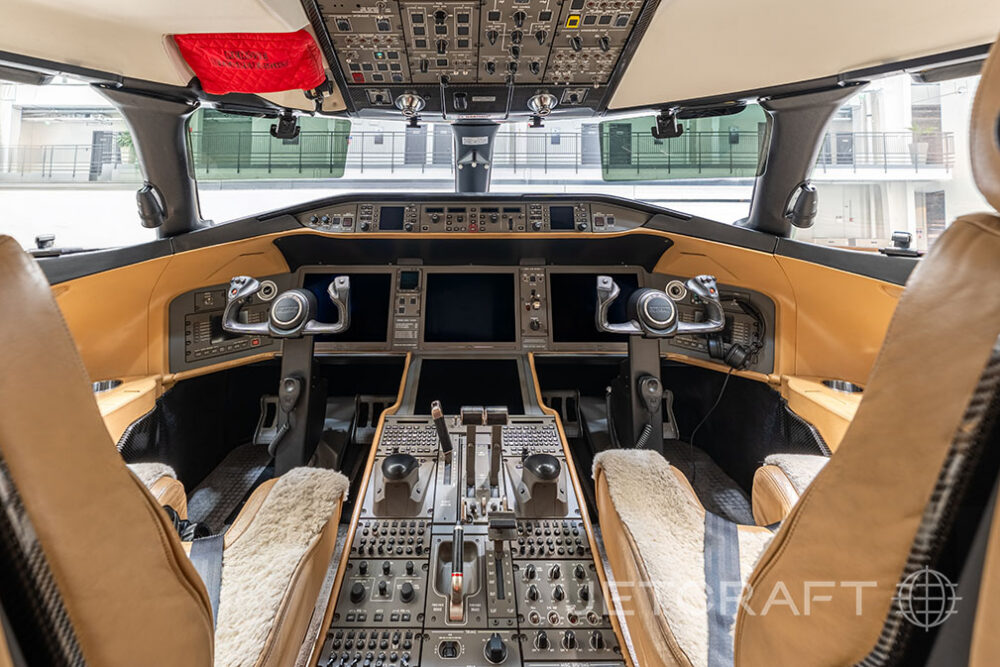 2017 Bombardier Global 6000 S/N 9793