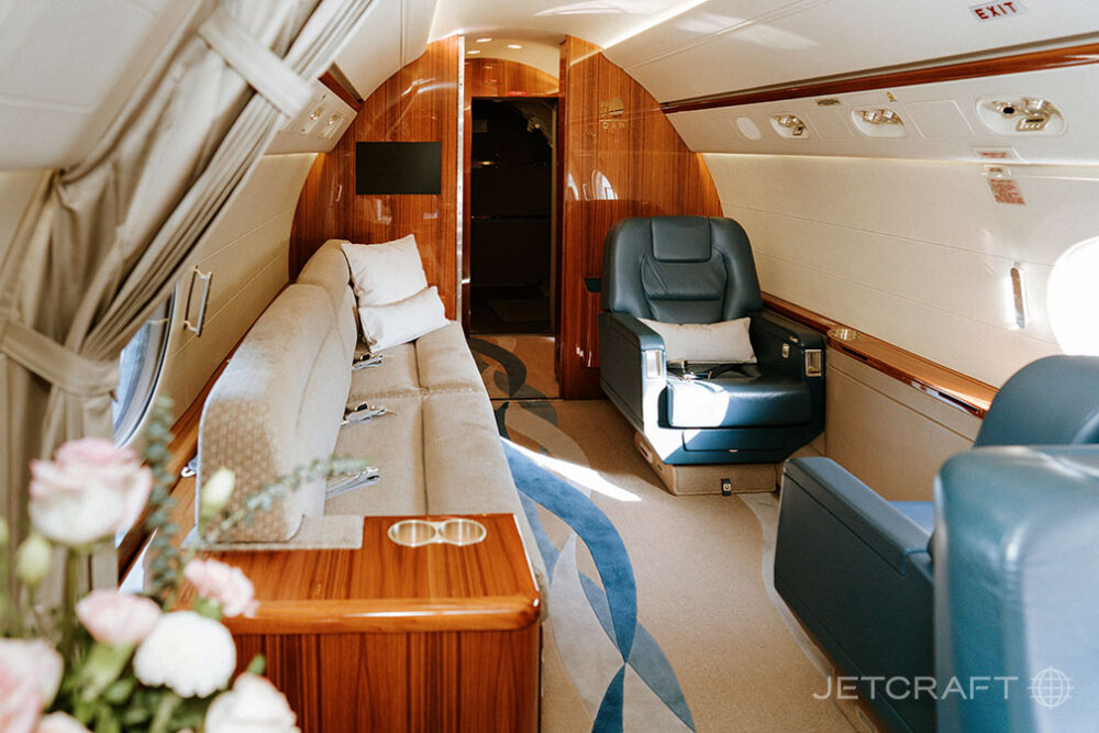 2015 Gulfstream G550 S/N 5496