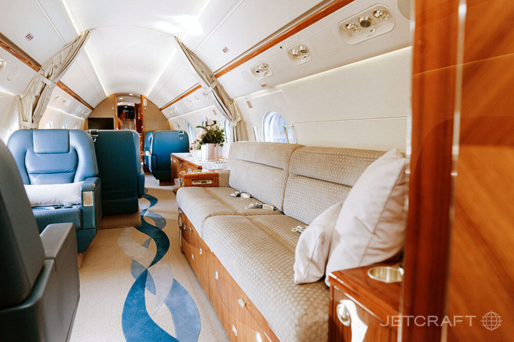 2015 Gulfstream G550 S/N 5496