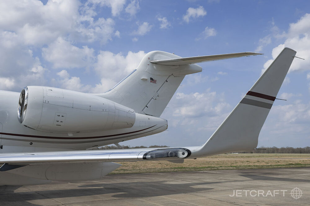 2012 Bombardier Challenger 300 S/N 20371