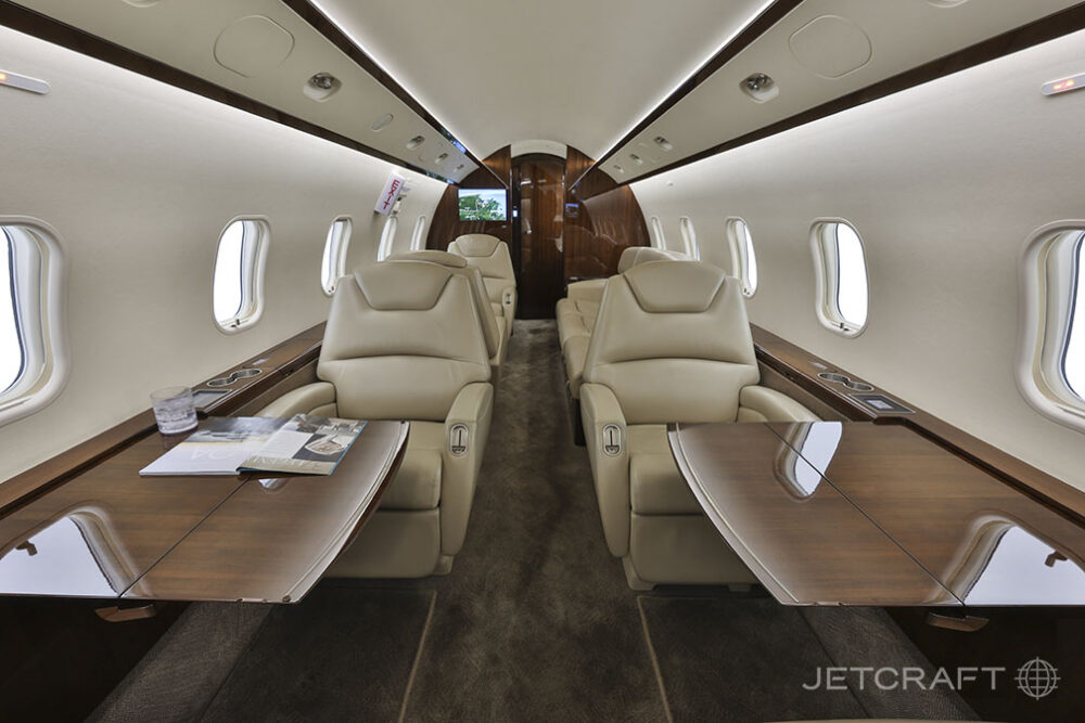 2012 Bombardier Challenger 300 S/N 20371