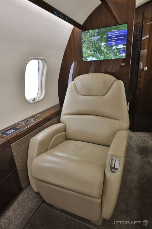 2012 Bombardier Challenger 300 S/N 20371