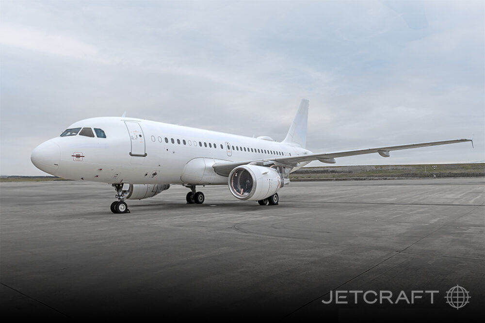 2001 Airbus A319CJ S/N 1556