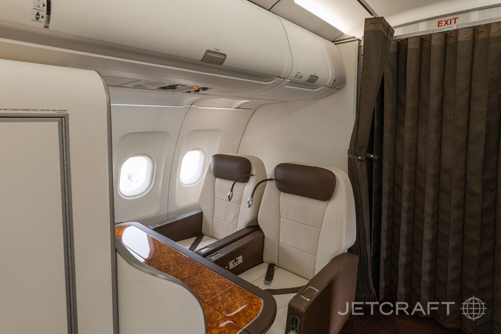 2001 Airbus A319CJ S/N 1556