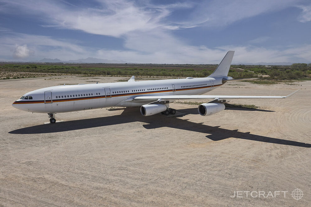 2000 Airbus A340-300 S/N 355