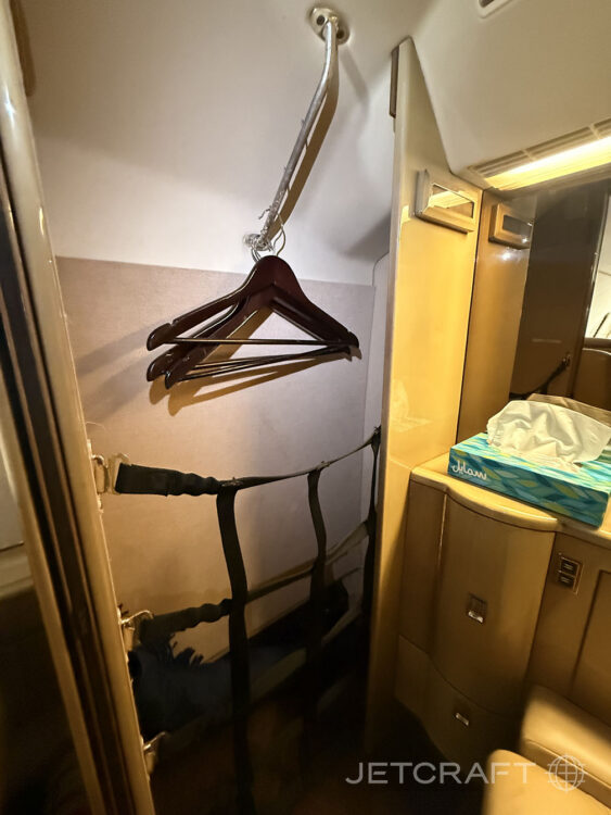 2009 Beechcraft Hawker 400XP S/N RK-0588