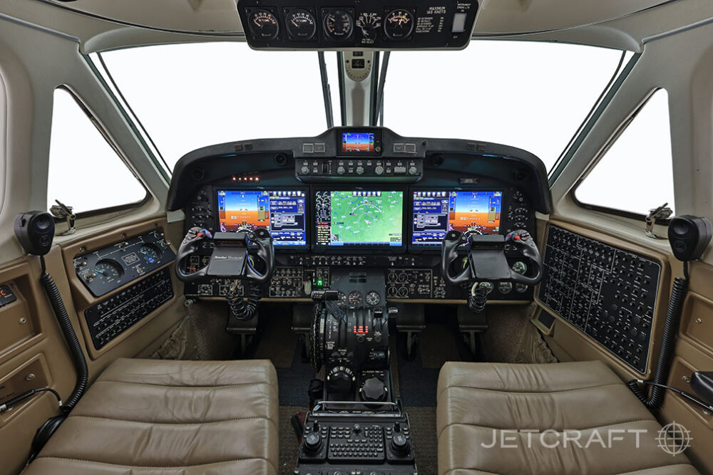 2016 Beechcraft King Air 350i S/N FL-1049