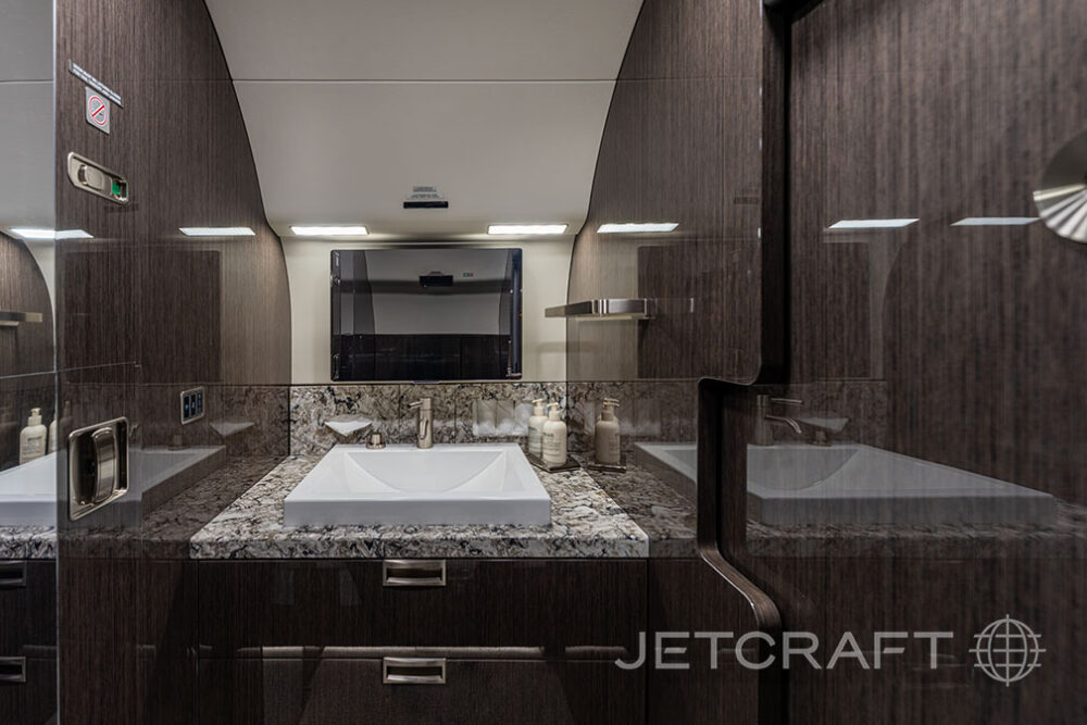 2019 Gulfstream G650ER S/N 6379