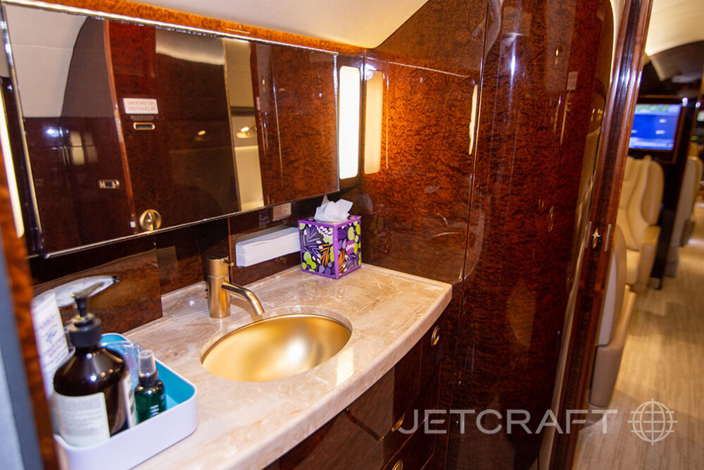 2008 Gulfstream G550 S/N 5181