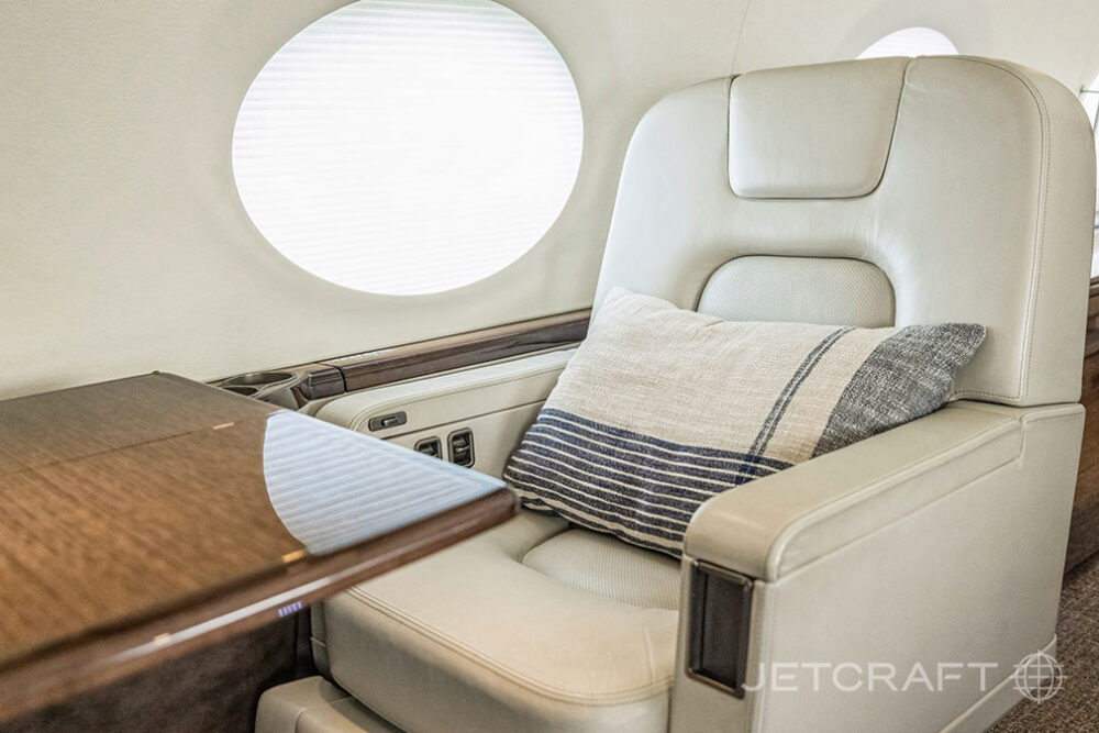 2011 Gulfstream G550 S/N 5304