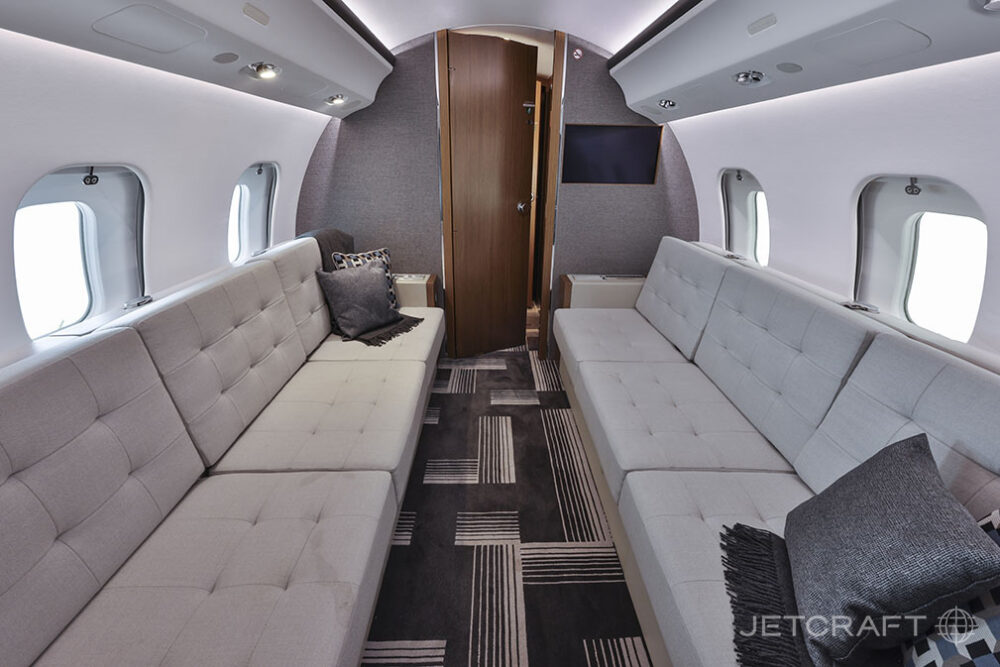 2019 Bombardier Global 6000 S/N 9864