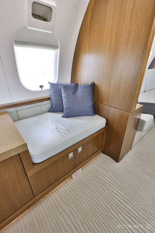 2019 Bombardier Global 6000 S/N 9864