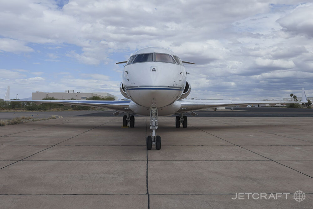 2019 Bombardier Global 6000 S/N 9864