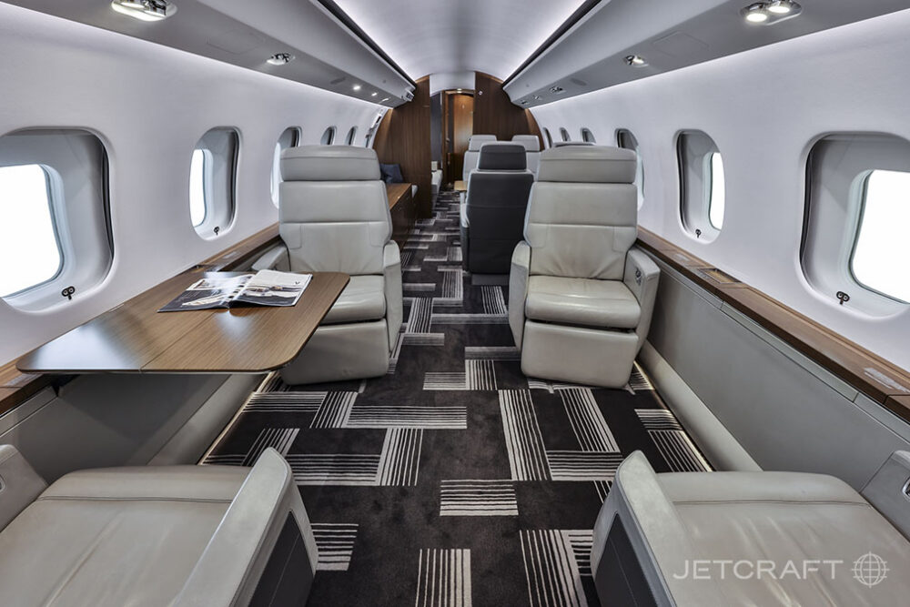 2019 Bombardier Global 6000 S/N 9864