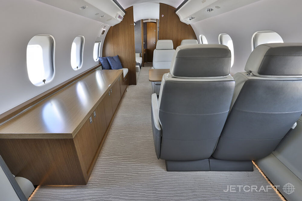 2019 Bombardier Global 6000 S/N 9864