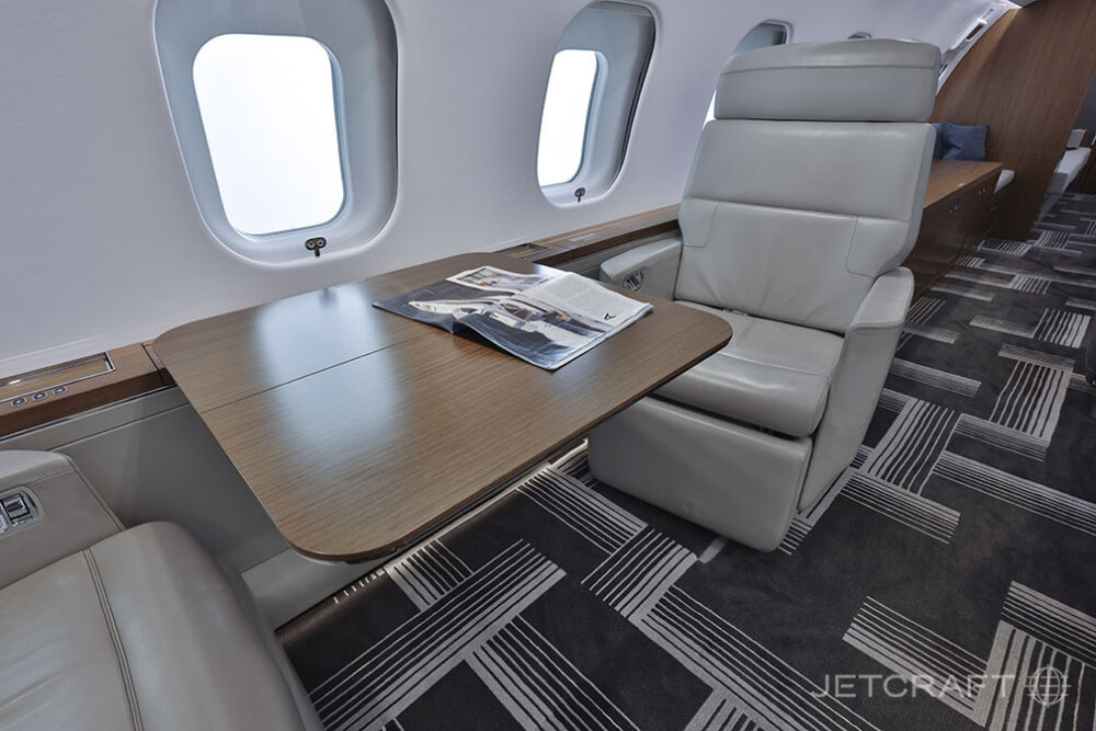 2019 Bombardier Global 6000 S/N 9864