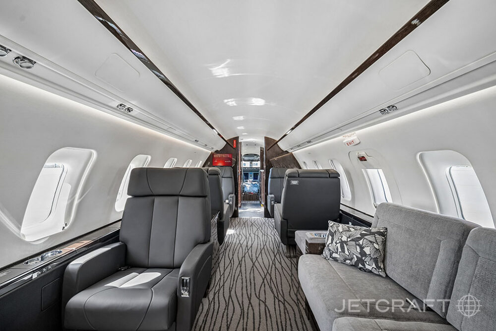 2011 Bombardier Challenger 605 S/N 5833