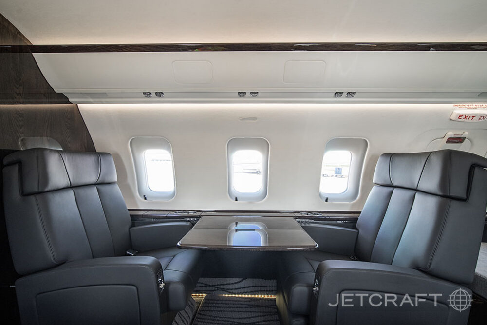 2011 Bombardier Challenger 605 S/N 5833