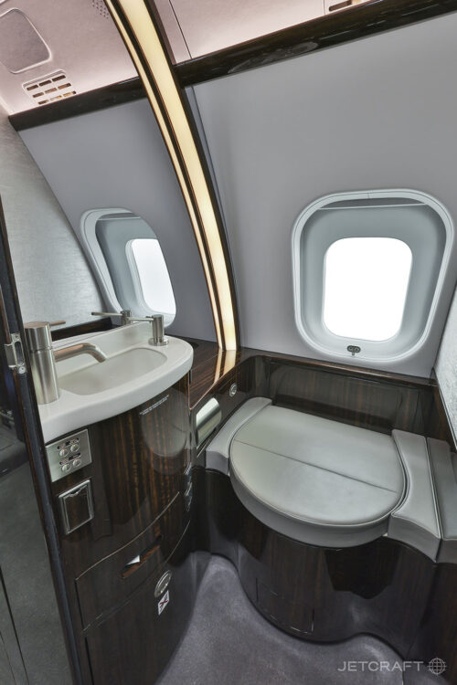 2017 Bombardier Global 5000 S/N 9786