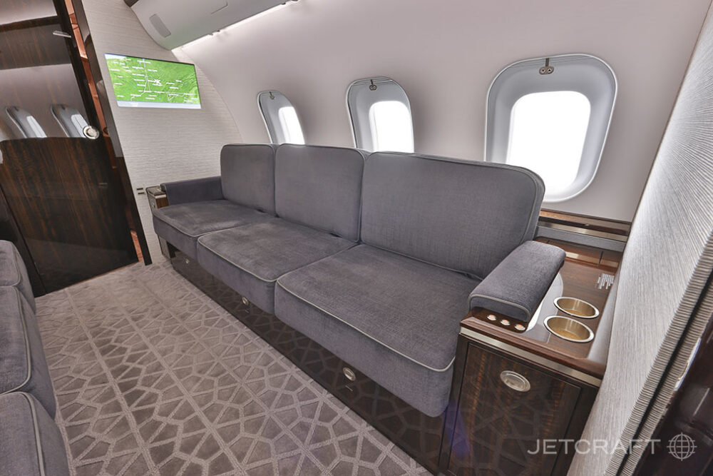 2017 Bombardier Global 5000 S/N 9786