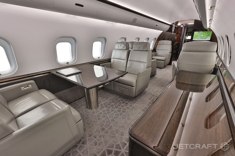 2017 Bombardier Global 5000 S/N 9786