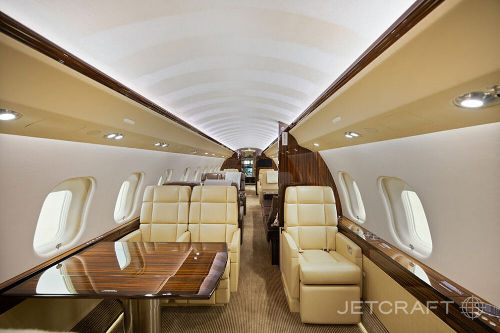 2013 Bombardier Global 6000 S/N 9522