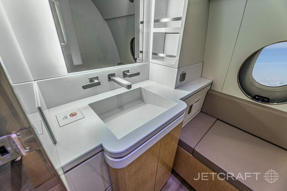 2025 Airbus A220