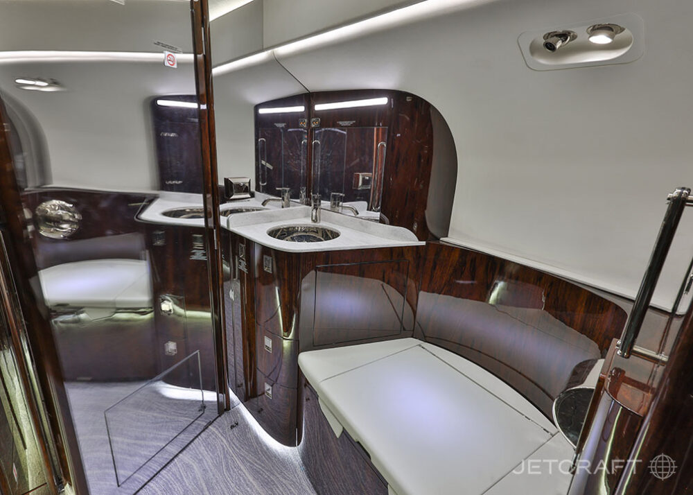 2006 Dassault Falcon 7X S/N 002