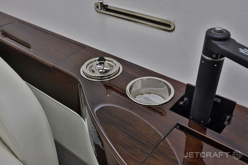 2006 Dassault Falcon 7X S/N 002