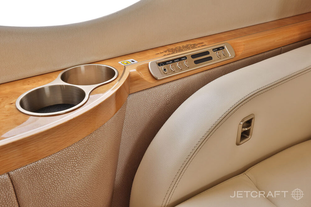2007 Gulfstream G550 S/N 5177