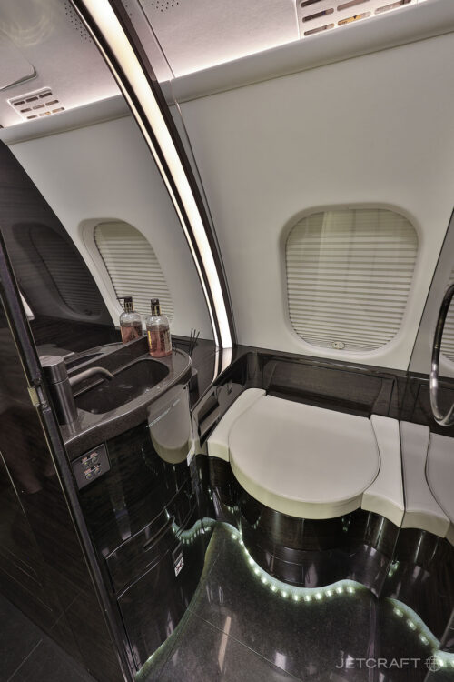 2023 Bombardier Global 5500 S/N 60106