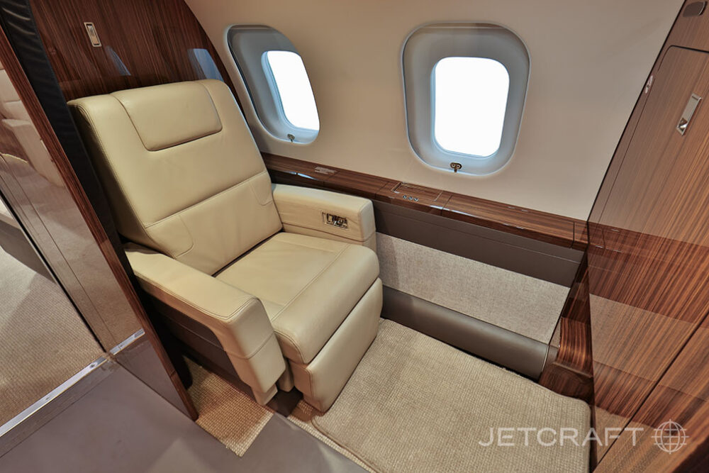 2017 Bombardier Global 6000 S/N 9796