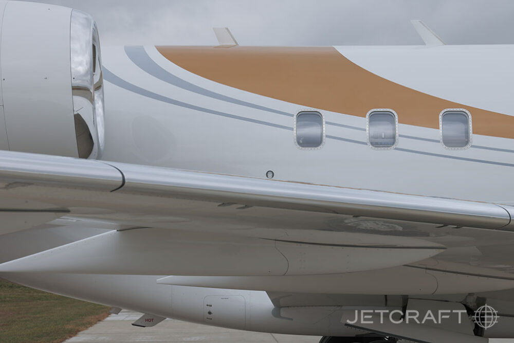 2017 Bombardier Global 6000 S/N 9796