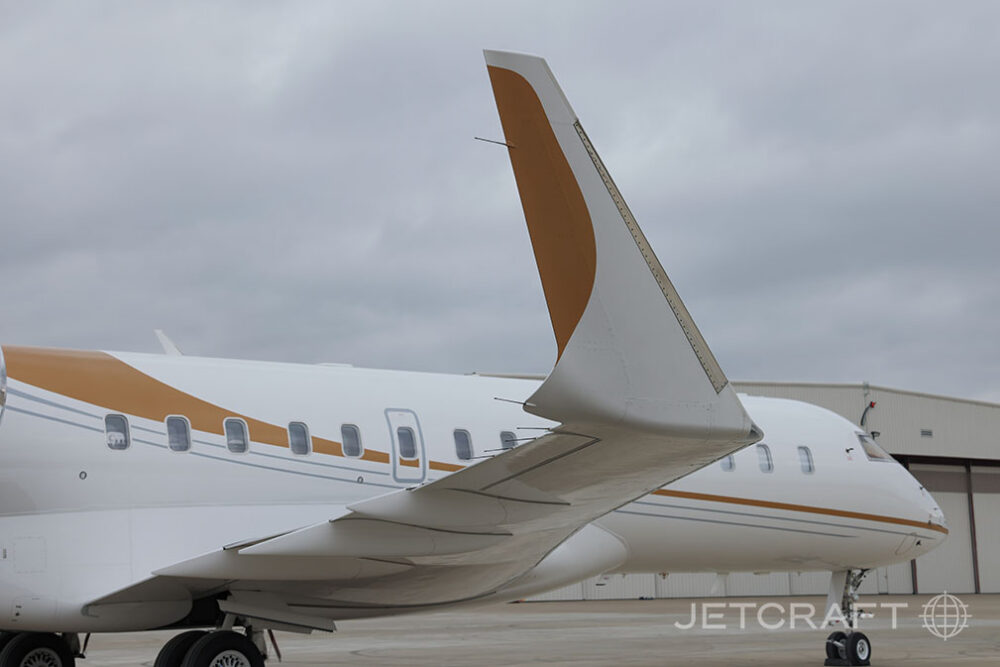 2017 Bombardier Global 6000 S/N 9796