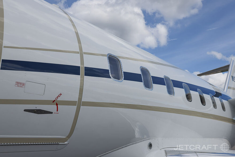 2000 Bombardier Challenger 604 S/N 5436