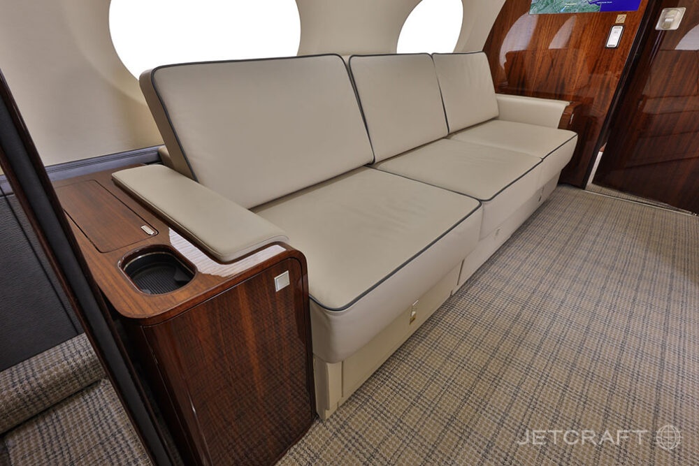 2013 Gulfstream G650ER S/N 6041