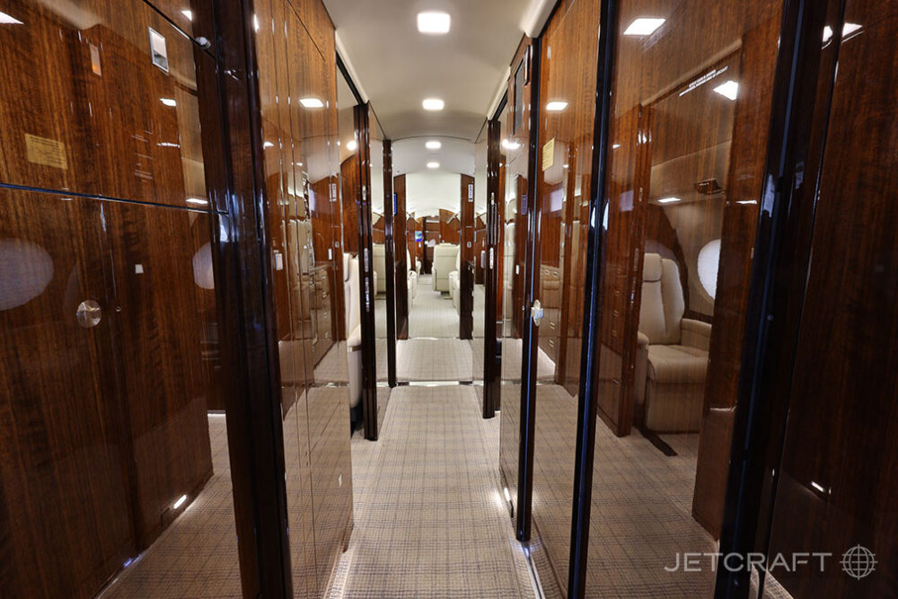 2013 Gulfstream G650ER S/N 6041